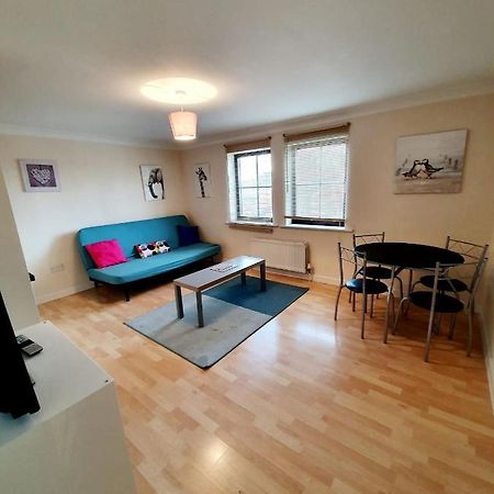 Chelmsford Town Centre Apartments With Car Parking Exterior foto
