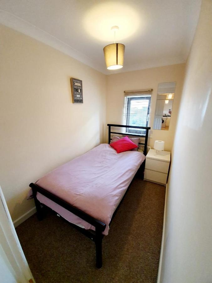 Chelmsford Town Centre Apartments With Car Parking Exterior foto